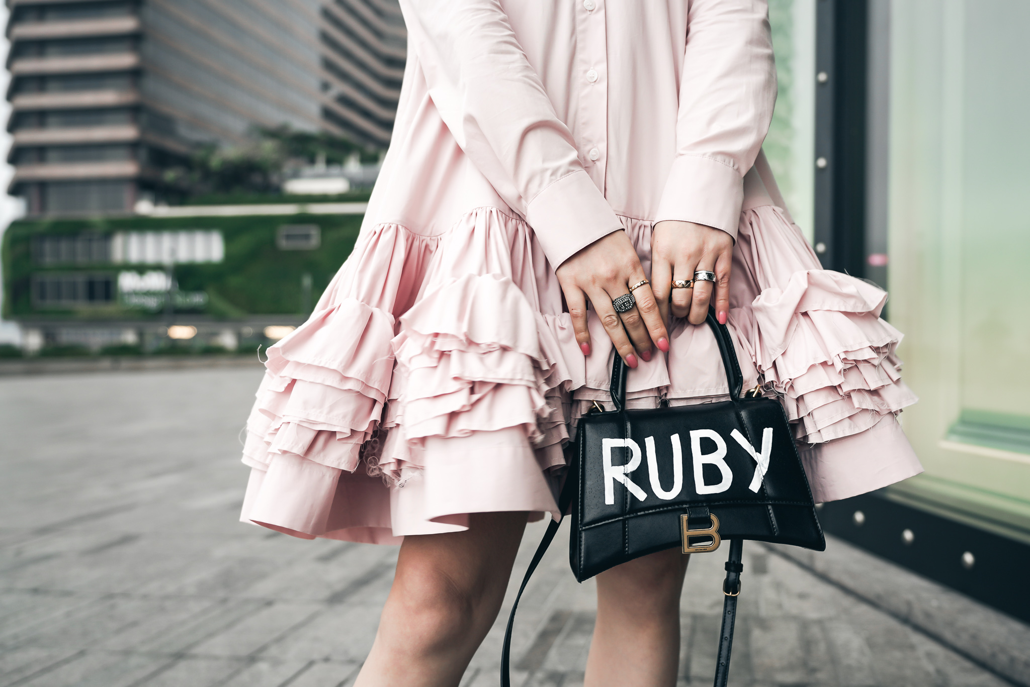 OOTD The Pink Spring in Roger Vivier Sandals and Molly Goddard Dress Rouge Closet